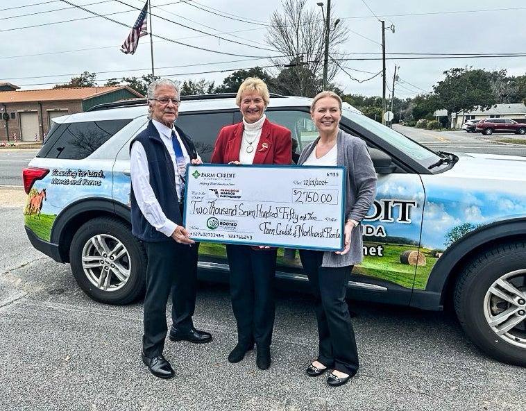 From L to R: Robert L. Foster, Pahandle Warrior Partnership, Lesia Andrews, Farm Credit of Northwest Florida, Missy Myers, Panhandle Warrior Partnership